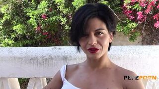 The Hot Mature Neighbour You'd Love to Have! Natali Quinn's Big Boobs for You to Enjoy