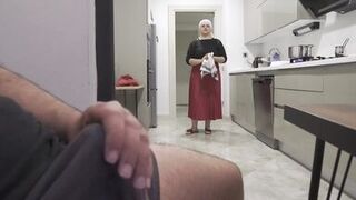 Caught jerking off while watching my Huge ass Hijab Stepmom.