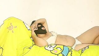 This crazy guy is just really satisfied that my mother-in-law has been living with her husband for a long time