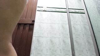 Amateur camera records stepmother (Latina)