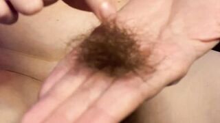 rare video hairypussyangel shave very hairy pussy bush and asshole with a razor, show doggy pussy and ass close up - 4 image