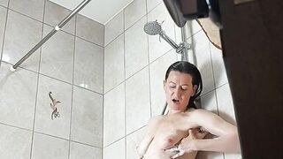 Forgot to close the shower door, milf hairy