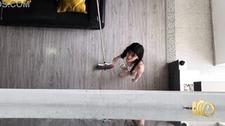 The service employee is fucked by her boss after making a mistake