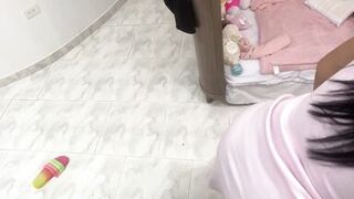 Surprising my voluptuous stepmother by changing clothes - 13 image