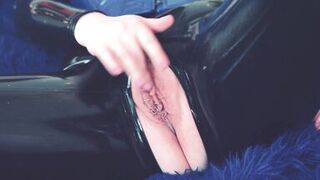 CowGirl Masturbation and Latex Fetish, big ass MILF Arya Grander - 14 image