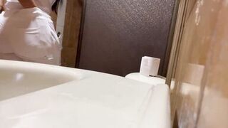 HOT Nurse Girl Bathroom Cam