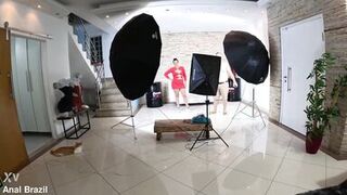 What a Show of Ass this is, I arrived at three in the morning and I still haven't eaten