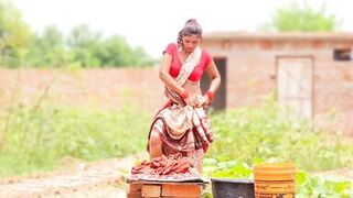 indian desi porn star calling her boyfriend to fucked with huge cock when she is alone in home