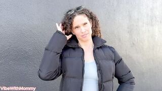 Inappropriate Stepmom On Vacation Fucks Around Town