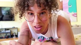 Surfer Stepmom Takes Stranger Home After The Beach - 5 image