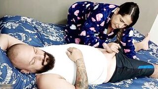 Hot Latina tired of masturbating, takes advantage of a friend's arrival and gives him a really good blowjob so he can fuck her - SPANISH PORN - 6 image