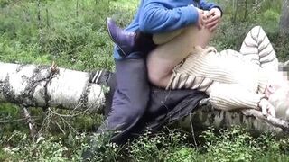 Cunning forester 4 - Forest sex legs up