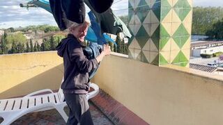 ACCIDENTAL ROMANTIC PORN WITH THE NEIGHBOUR - CUM IN MY MOUTH - BLOWJOB IN THE LAUNDRY ROOM