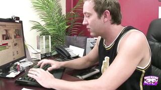 Vanessa Naughty and Will Powers get down and dirty on the net, ending with a cum-filled mouth - 1 image