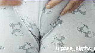 Watch this curvy European MILF with a fit body pleasure herself with favorite toys