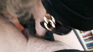 Laura On Heels & The Throater preview their MILF blowjob and cumshot in POV - 11 image