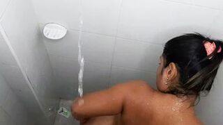 Aly Denali's juicy butt and big natural tits get fisted in hot amateur video - 5 image