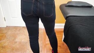 Watch Jeff Lacy's deep throat skills dominate and gag on mature blonde Diana's tight pussy! - 2 image