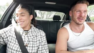 Uber driver gets luck - smashing MILF in car to orgasm