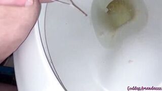 Lick up all the sex cum from my pussy