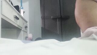 camera captures girl with giant vagina bbw