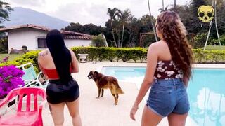 Relaxing massage ends in a lesbian threesome