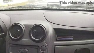 Motorista de Uber gozou na boca da passageira que pagou a corrida com boquete - Completo no RED e no Sheer