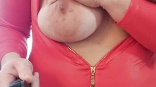 Big busty amateur milf play on webcam