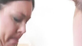 OMG HOW HE SHOOTS THE HOUSEWIFE'S ASS - 4 image