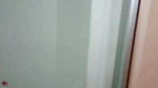 Job interview ends in pussy blowjob.