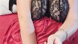 Busty amateur milf play with big toy