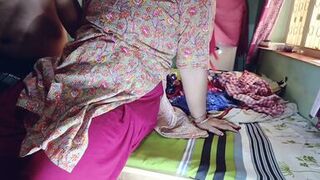 Deshi alone girl fucked hardly