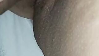 Ella me utiliza para su placer... Quieres usarme tu tambien