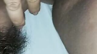 Ella me utiliza para su placer... Quieres usarme tu tambien