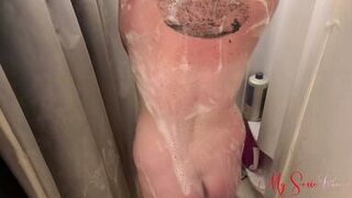 Quick Shower and Assjob