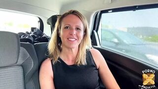 Julie wants to try a threesome with a woman - 1 image