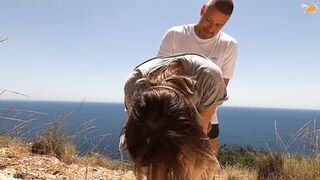 Polish amateur couple fucks on Spanish coast - 4 image