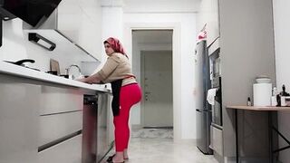 my slut big ass stepmom caught me watching at her ass