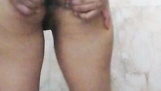 Desi aunty ko patakr aache s chod dala hot indian