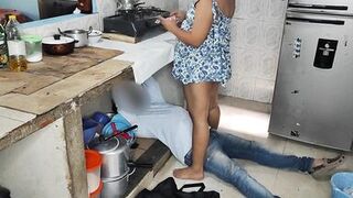 Pregnant wife invites neighbor to fix her gas stove - 2 image