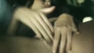 Great Natural Body On Hot Retro MILF Just To Do More