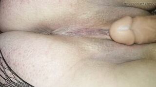 erst Sex Toy dann pissen