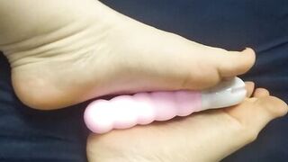 wish me to play with your toy as I give footjob to my owntoys????