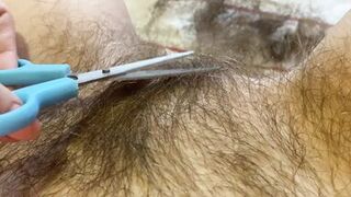 TRIMMING MY SUPER LENGTHY VAGINA HAIR CLOSEUP