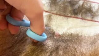 TRIMMING MY SUPER LENGTHY VAGINA HAIR CLOSEUP