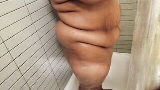 hot ebon big beautiful woman takes a shower - 15 image