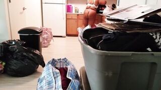 big beautiful woman gives the moving chap a admirable tip