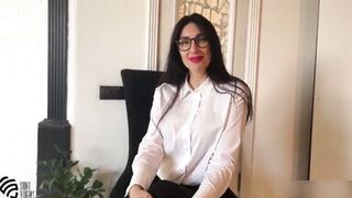 Sexually Excited secretary sucks the boss's dick for an interview