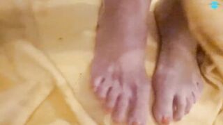 That Guy washed and oiled My hawt feet !!