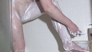 LARGE CLITORIS SHAVING HAWT LEGS SEXY mother I'd like to fuck!!! - 2 image